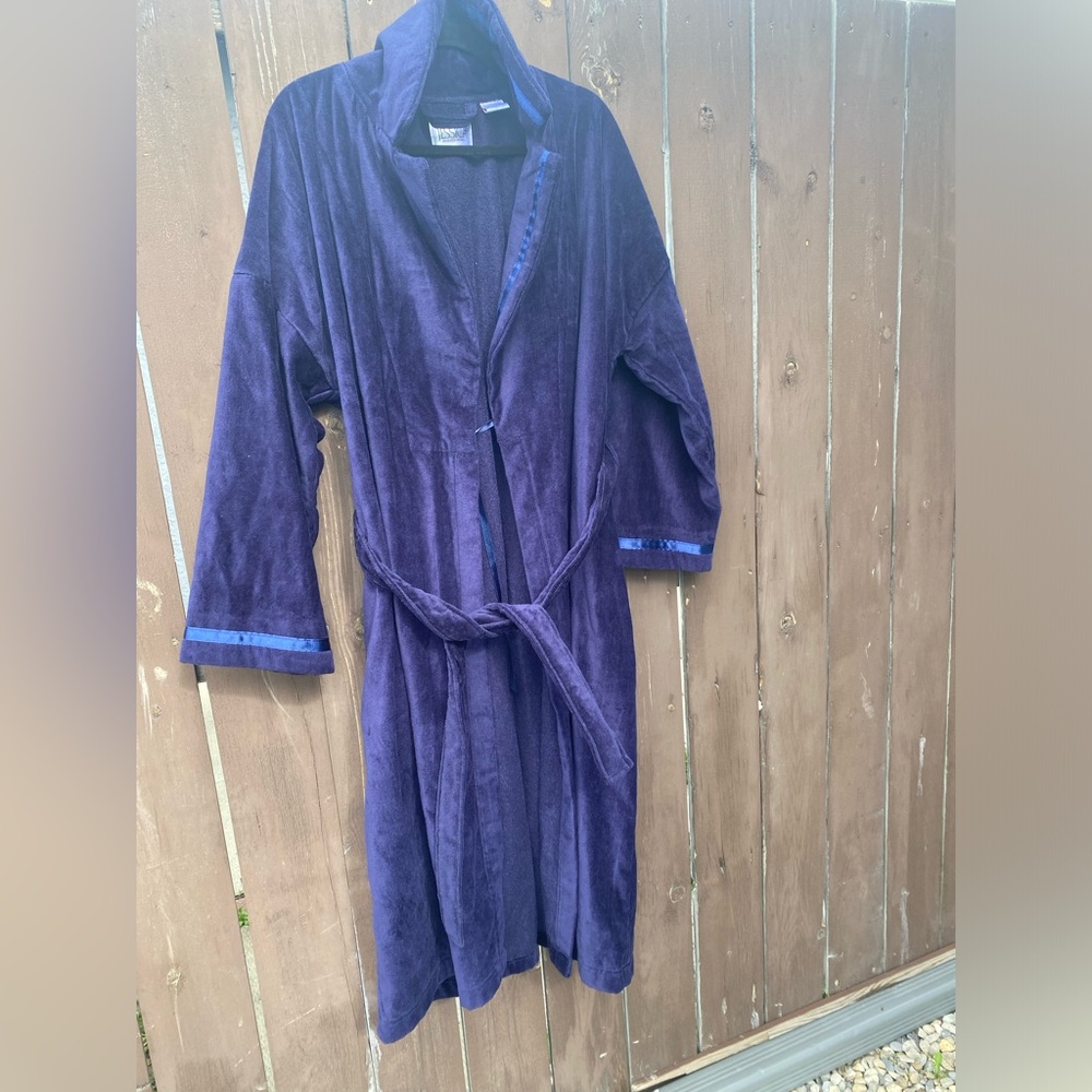 Jessica Bathrobe Navy Blue with tint of Purpleish Sz L (14-16) 100% cotton.